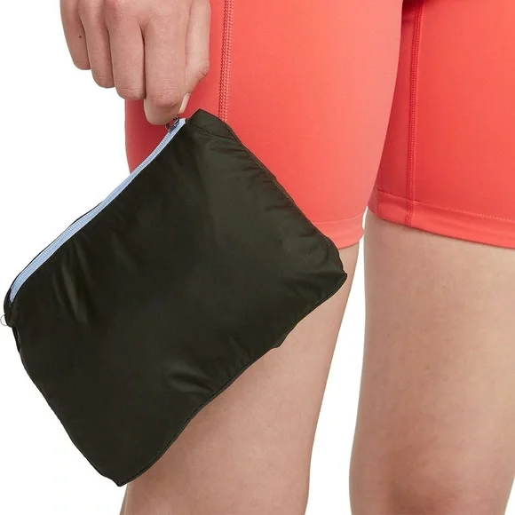 Nike Women’s Shield Trail Running Jacket - L - Picture 11 of 12